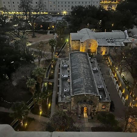 The Emily Morgan Hotel - A Doubletree By Hilton San Antonio Exterior foto